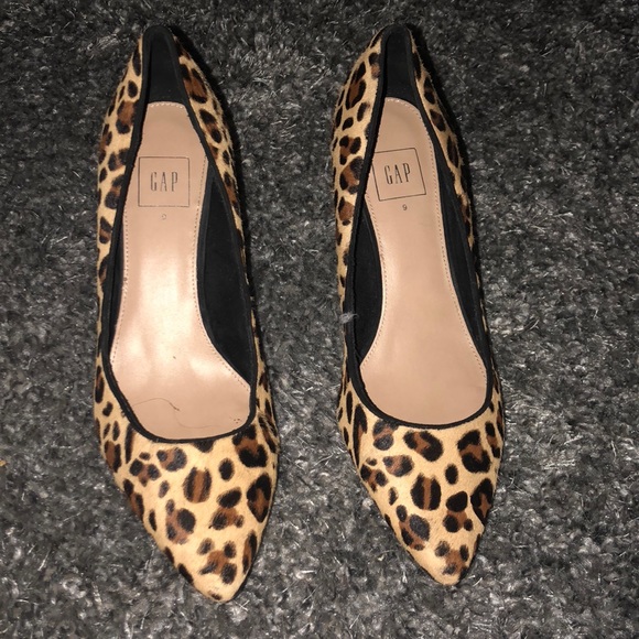 Cheetah Print Heel - Picture 2 of 5